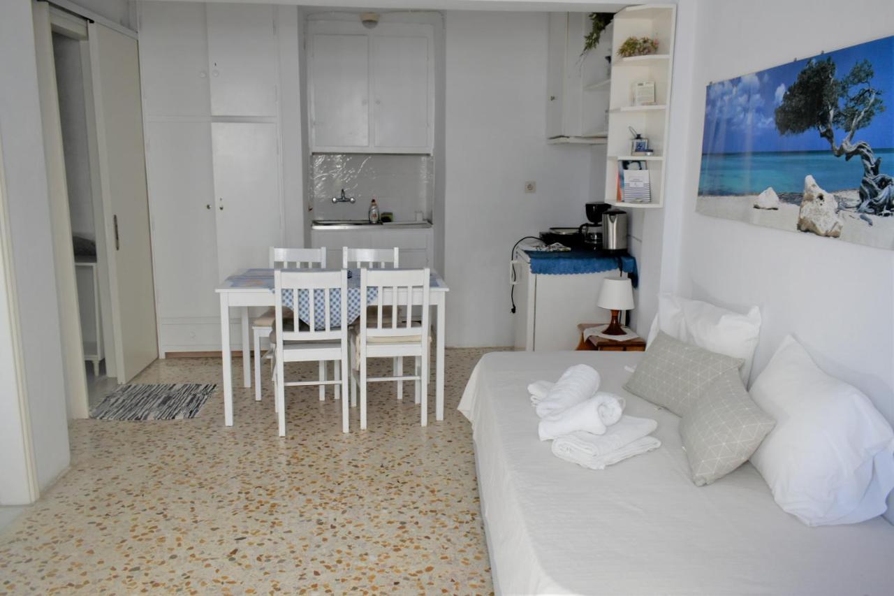 Angeliki Pension Katapola Ngoại thất bức ảnh