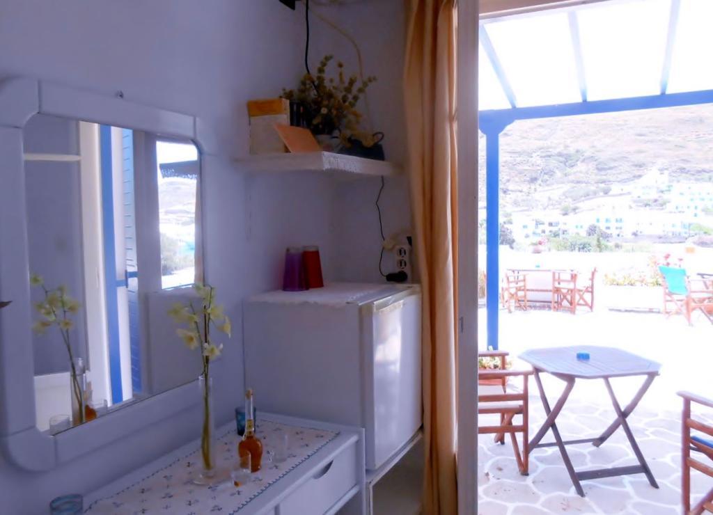 Angeliki Pension Katapola Ngoại thất bức ảnh